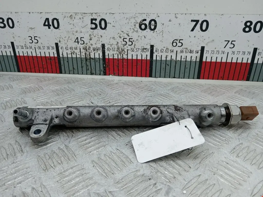 Регулятор давления топлива 0011022830, 03L130089K, 03L906051