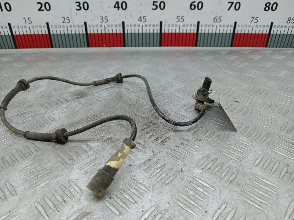 Датчик АБС 0265007527, 058161B, 06S163