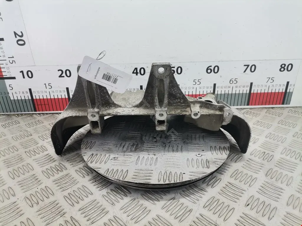 Тепловой экран глушителя 06A133228B, 06A133229E