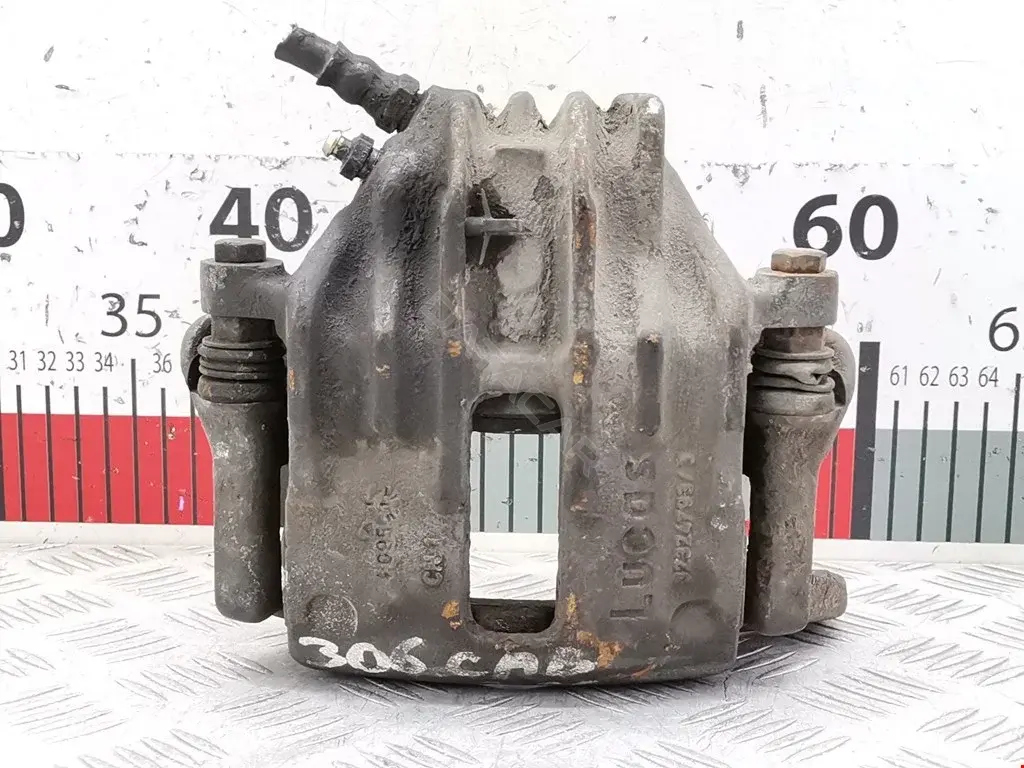 Суппорт тормозной 2164316