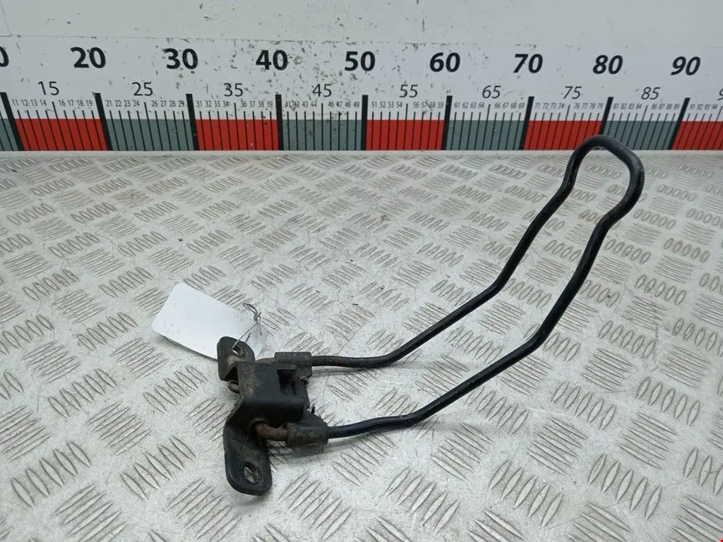 Ограничитель двери 8717A0