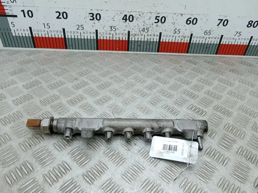 Регулятор давления топлива 0011022830, 03L130089K, 03L906051