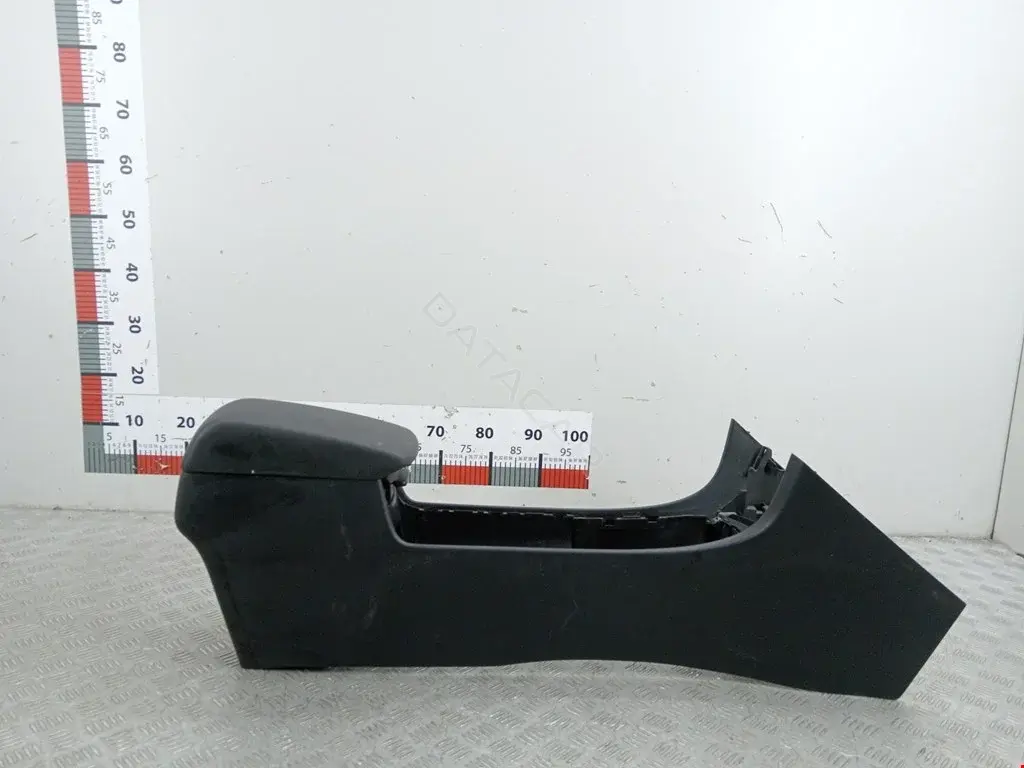 Подлокотник BP4K64450A