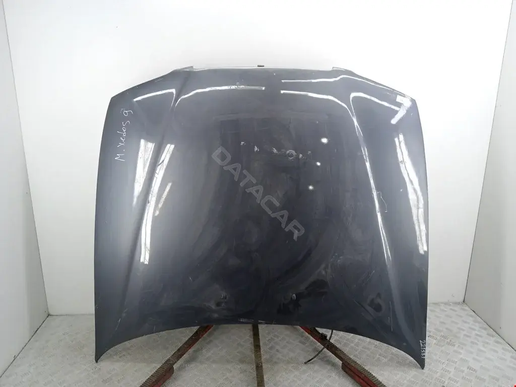 Капот TBY352300