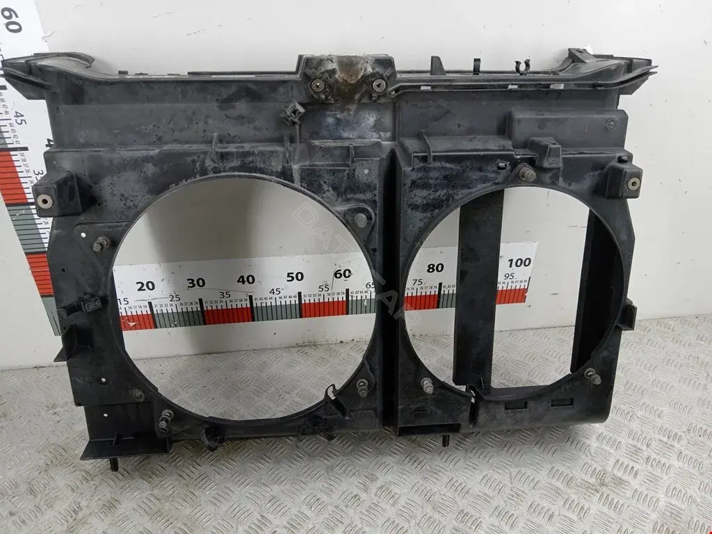 Панель передняя 7104L9