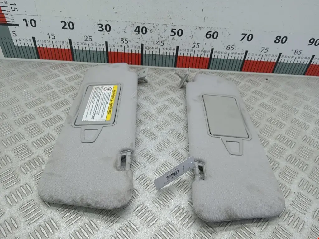 Козырек солнцезащитный 2178855