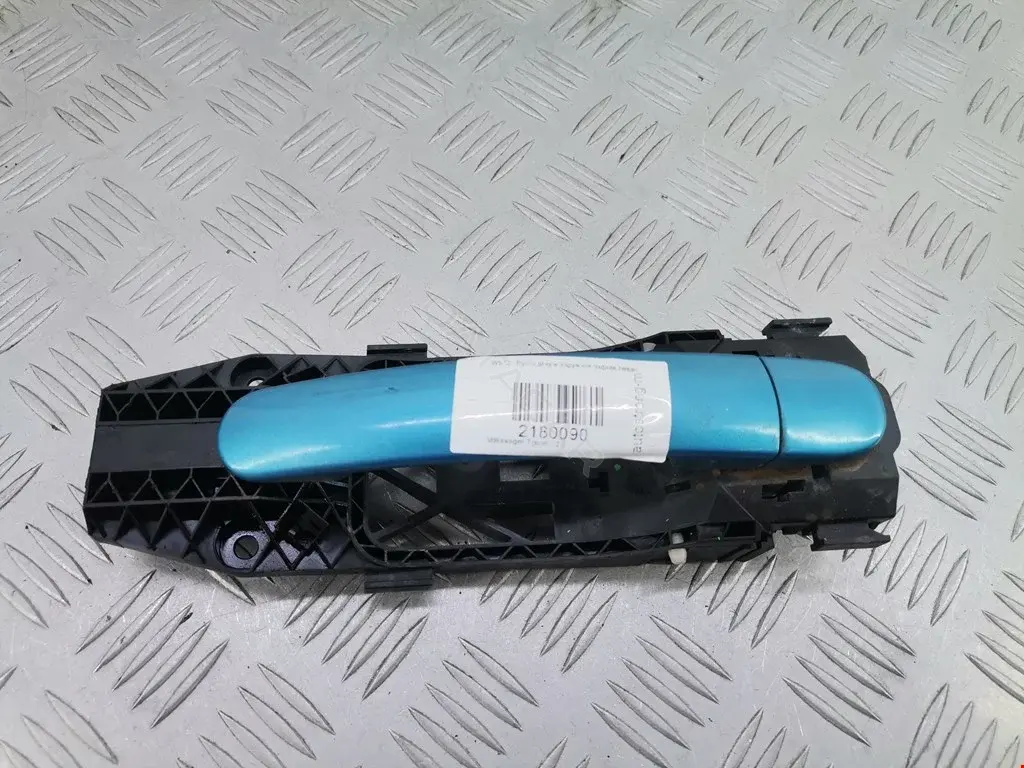 Ручка двери 5N0837205F