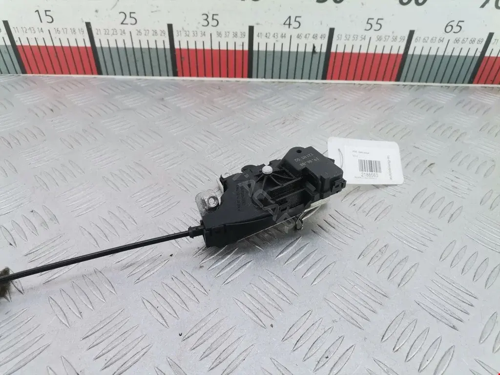 Замок крышки багажника 16SKV095, 2047500085, 2047500485