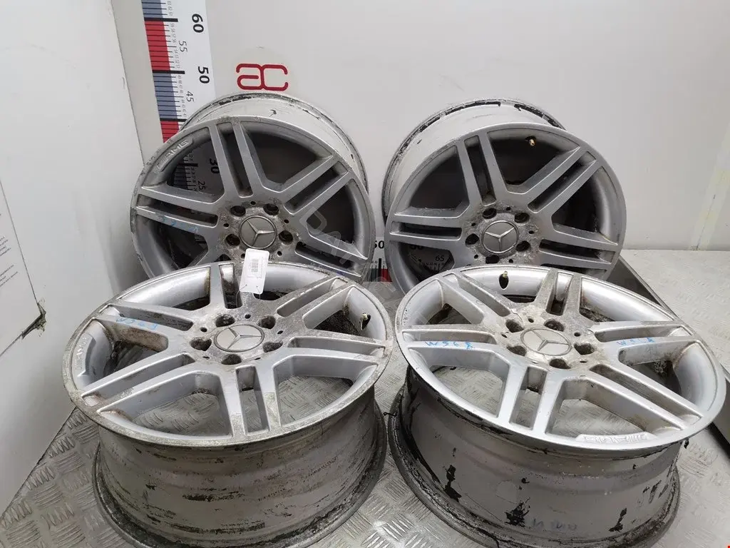 Колесные диски A2044014502, R17 5X112 ET47 7.5J DIA66.6