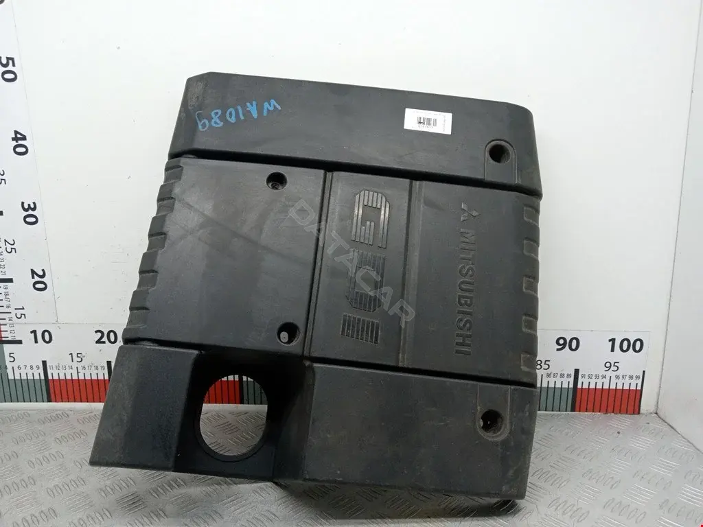 Декоративная крышка двигателя MR560423