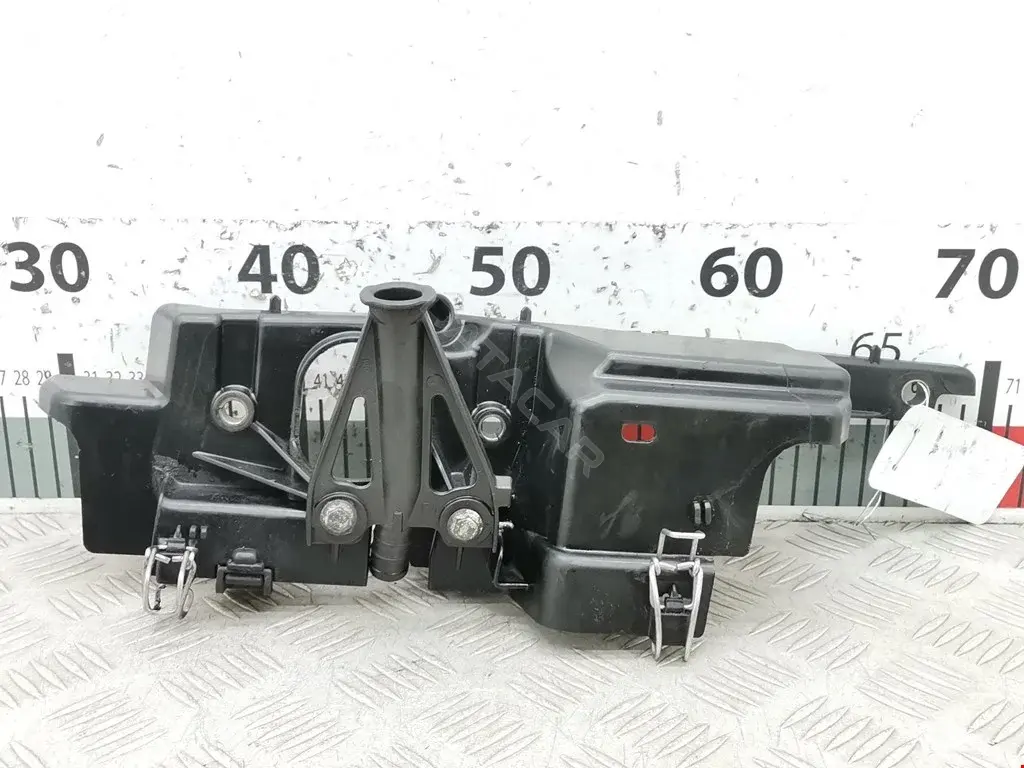 Декоративная крышка двигателя 8200468152A, 8200549100
