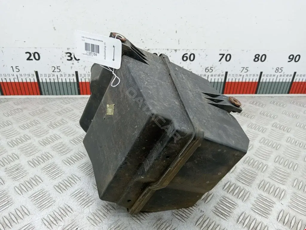 Резонатор воздушного фильтра 2F200