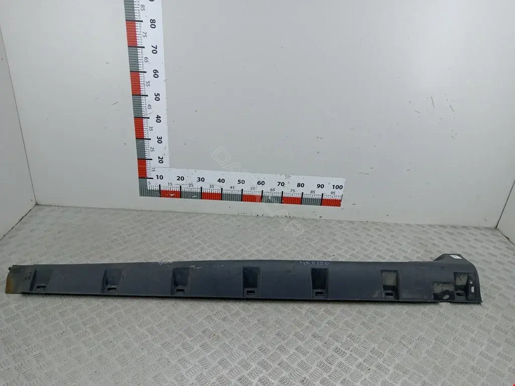 Накладка на порог 764587053R, 768512324R, 768514823R