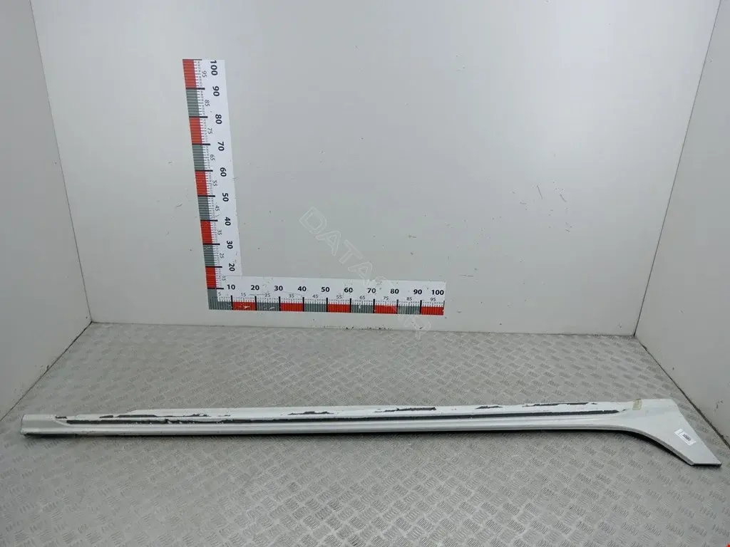 Накладка на порог 4G9853856A