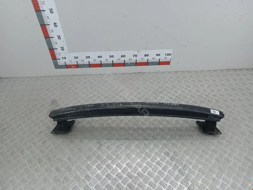 Усилитель бампера 1K0807530A, 1K0807630A