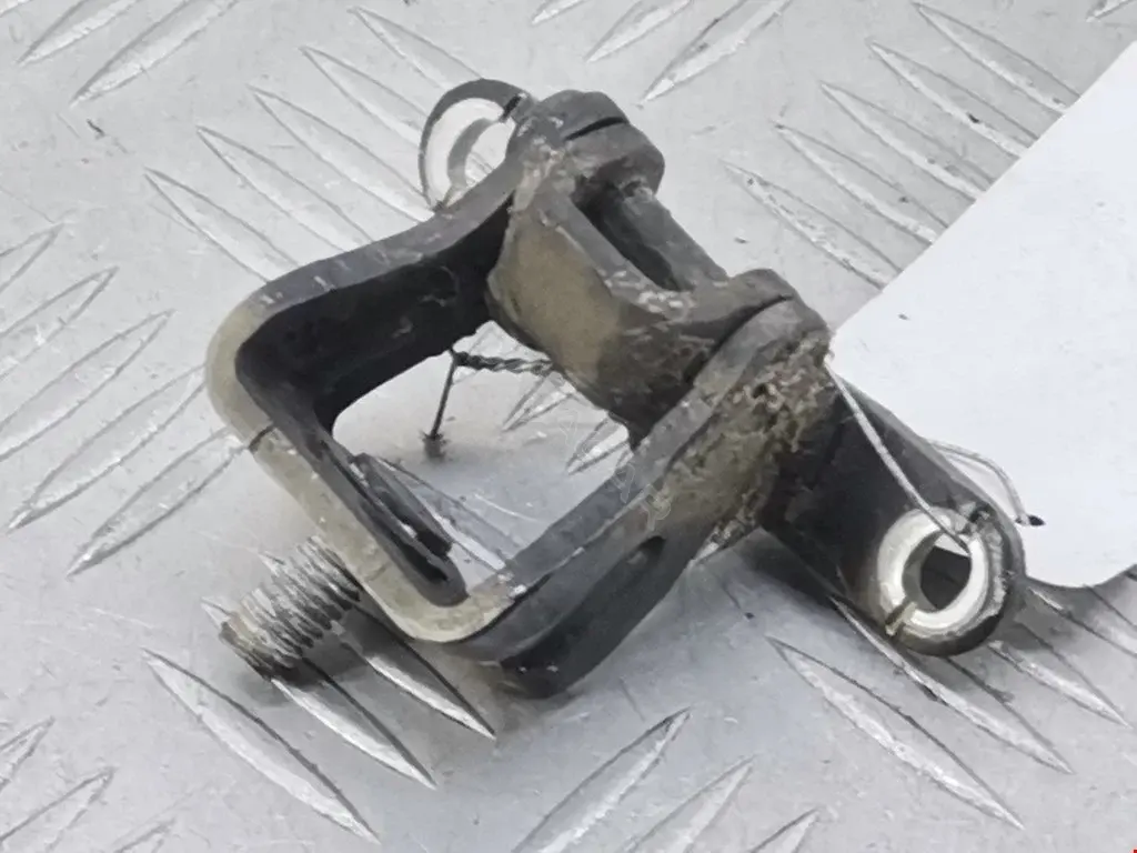 Петля крышки багажника 1Z5827302C, 1Z5827302D