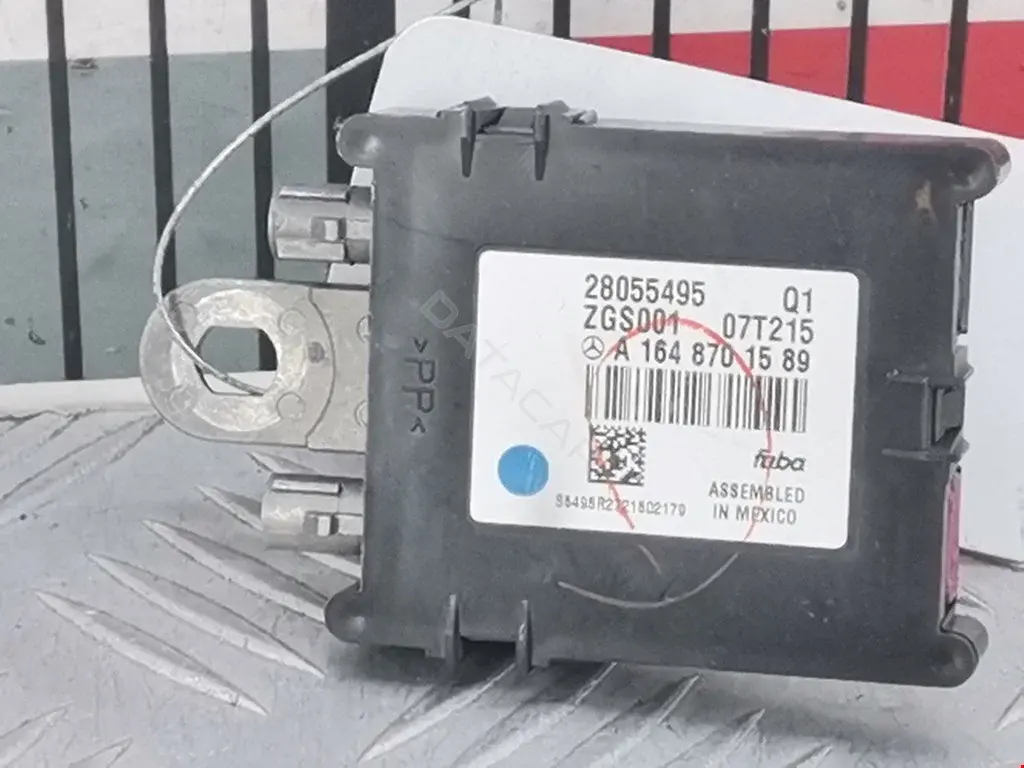Усилитель антенны 28055495, A1648701589