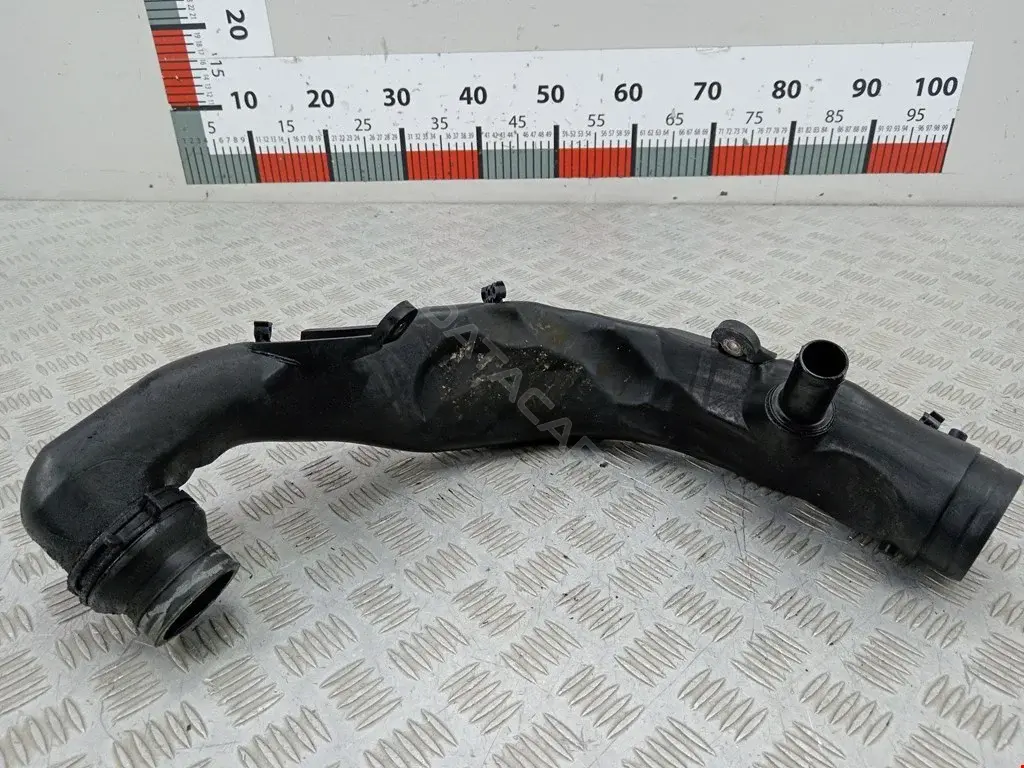 Патрубок интеркулера 1J0129654AC