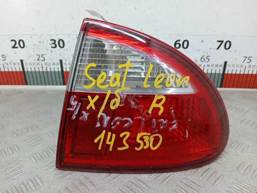 Задние фонари 1M9645096A