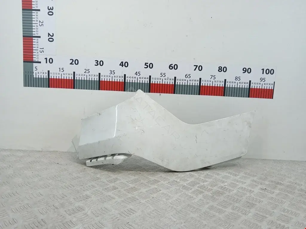 Клык бампера 95489526