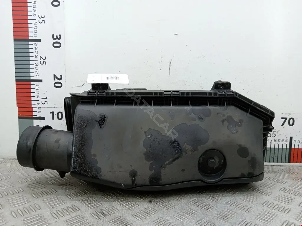 Корпус воздушного фильтра A6130900801