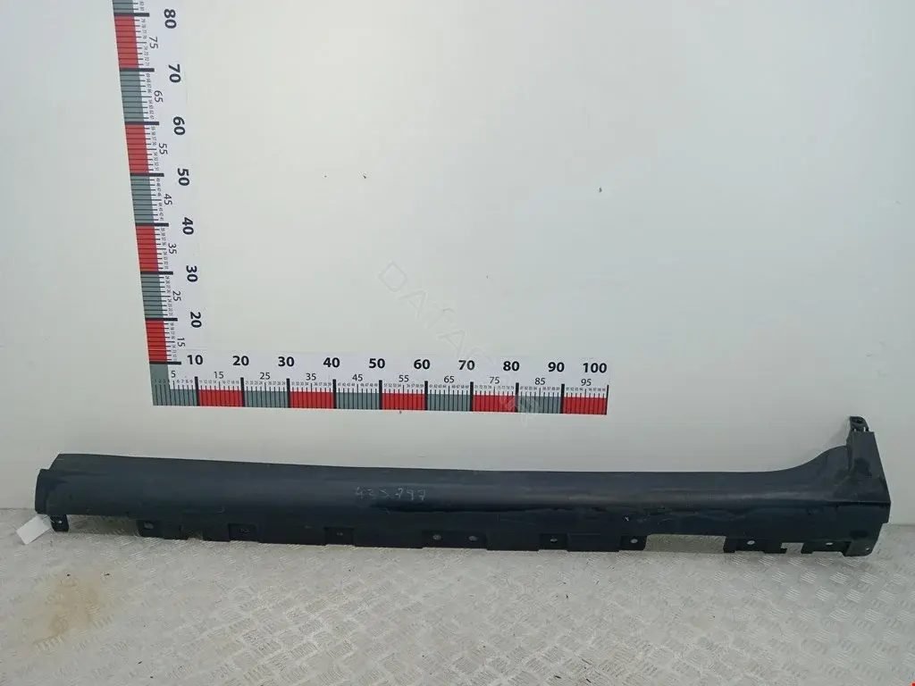 Накладка на порог 51777210079