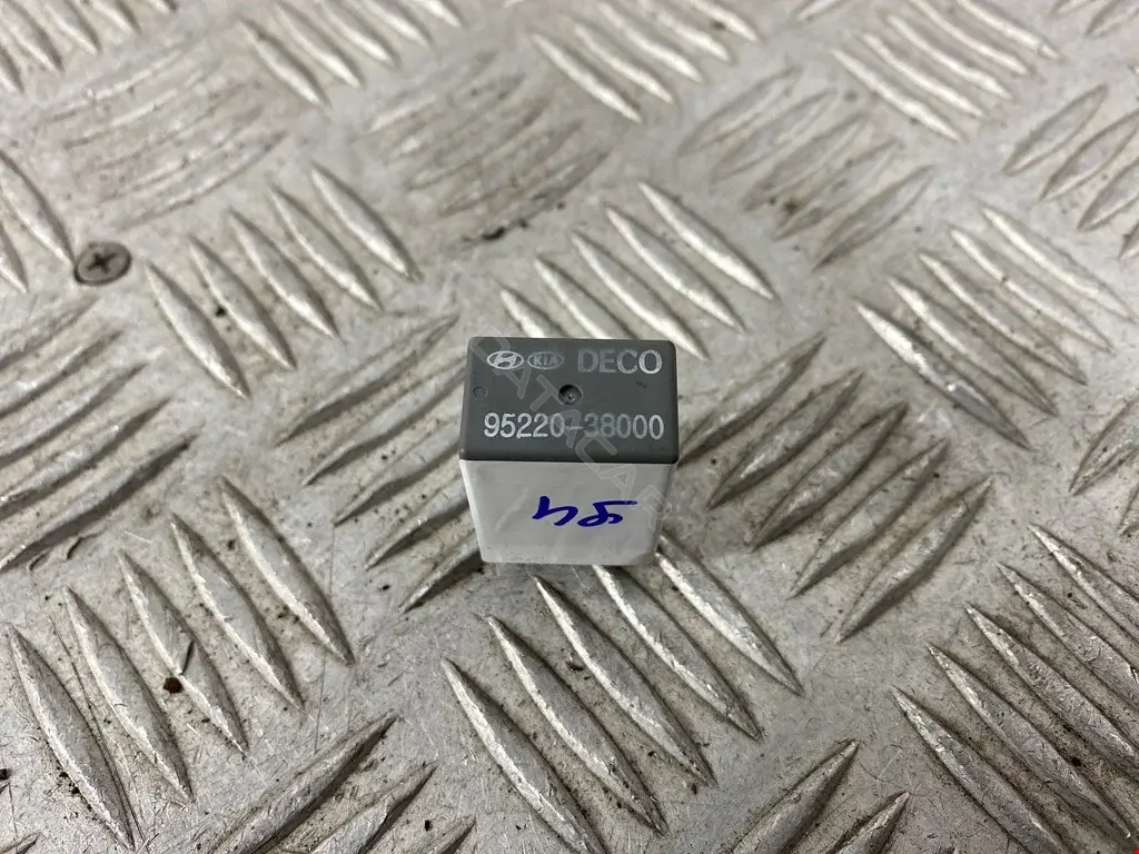 Многофункциональное реле 0986AH0093, 0K95A67740, 8627A008