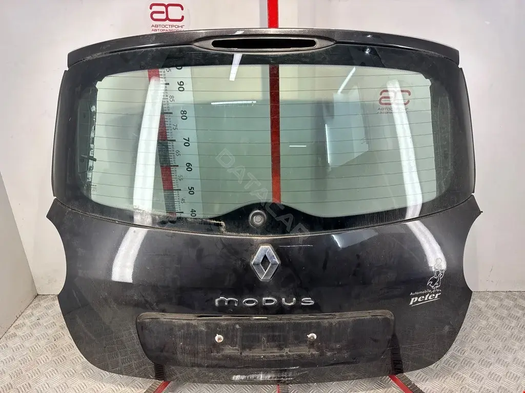 Крышка багажника 901002890R