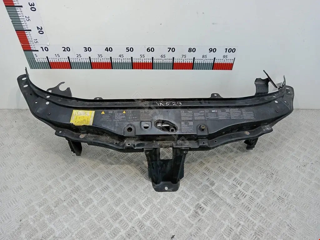 Панель передняя 625117114R