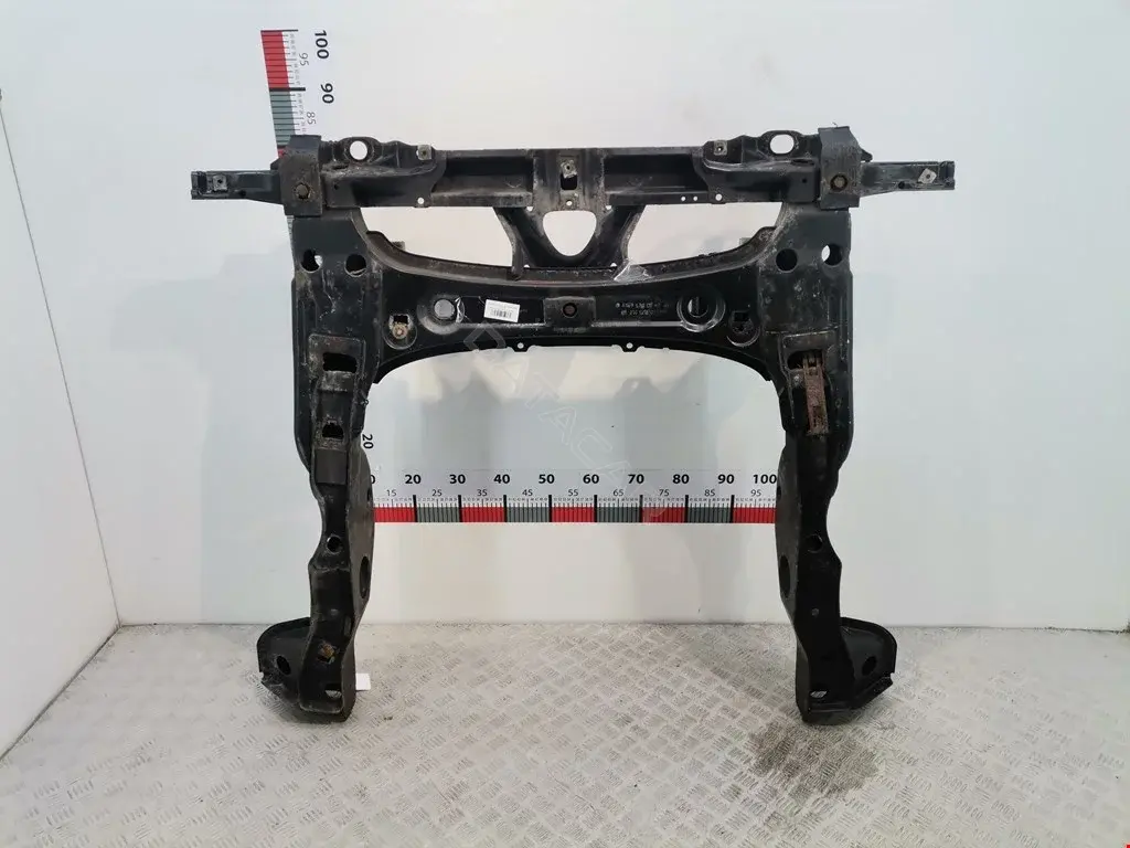 Подрамник A1696200687, A1696200787