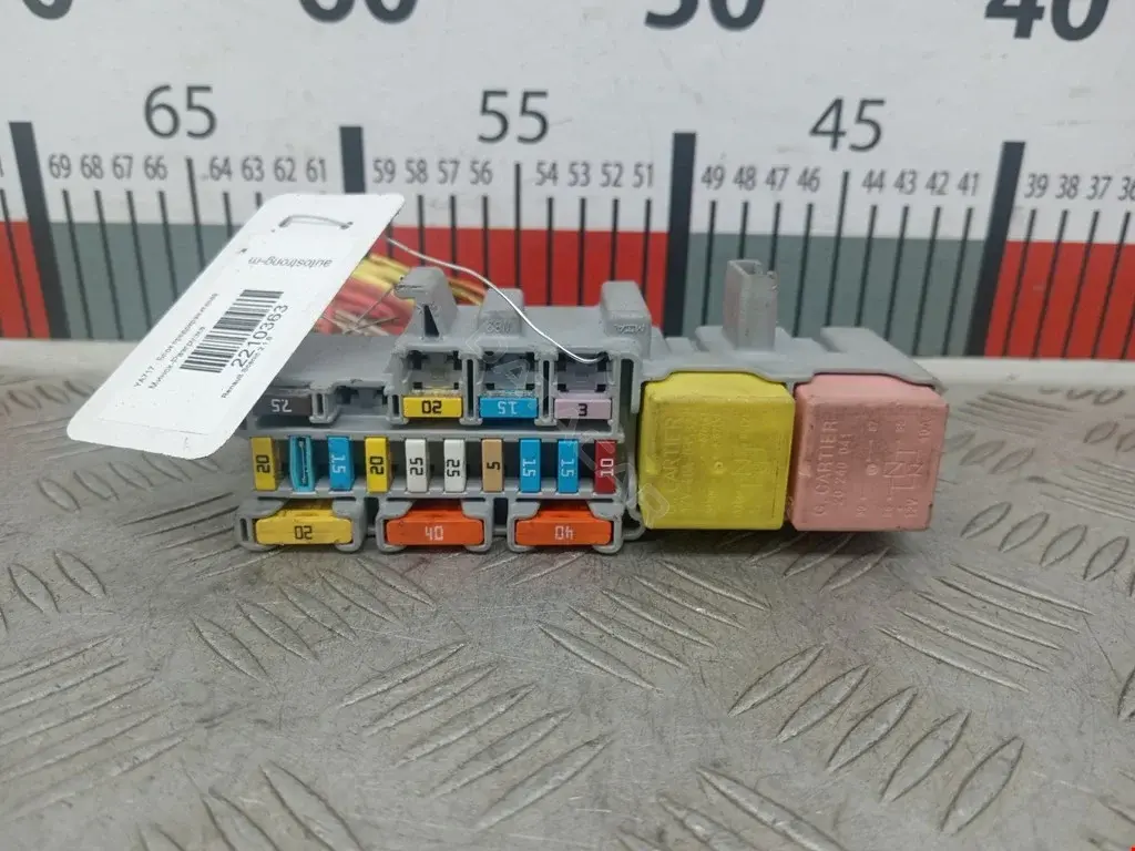 Блок предохранителей 8200306032C