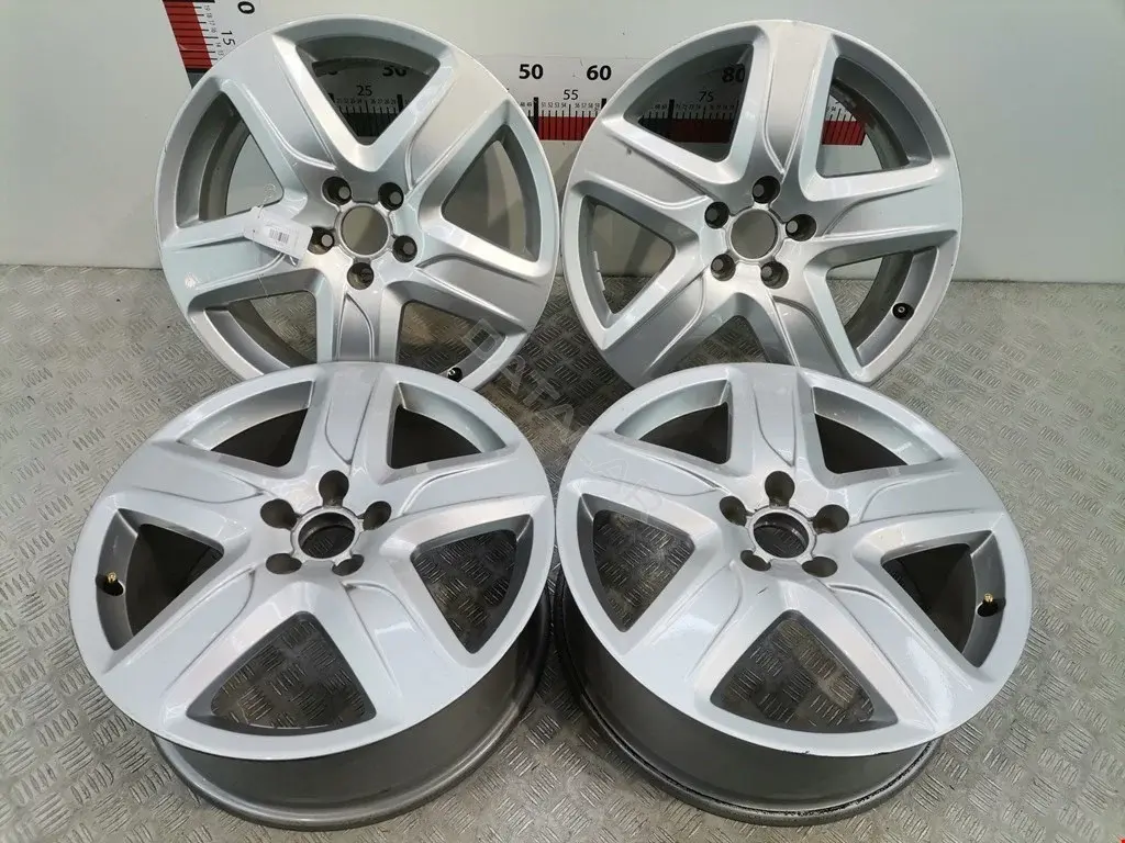 Колесные диски 4G9601025C, R18 5X112 ET38 7J DIA66.6