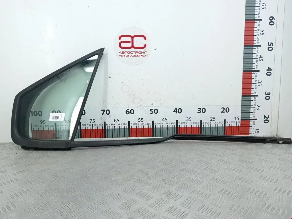 Стекло двери 8200209950