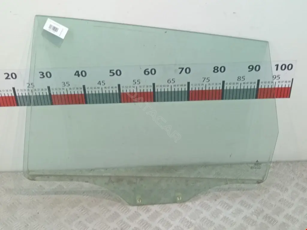 Стекло двери 24429HG, 410006642, 8463396