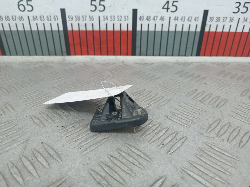 Датчик давления в шинах 36106877936, 6877936, LM05585