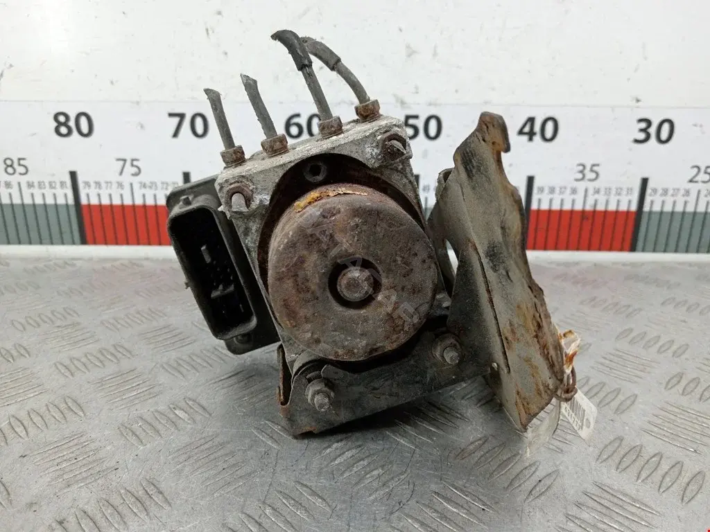 Блок управления АБС 2059047, GJYA437A0A
