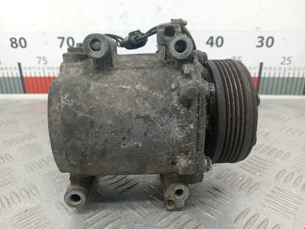Компрессор кондиционера AC51464, MR460070, MR500007