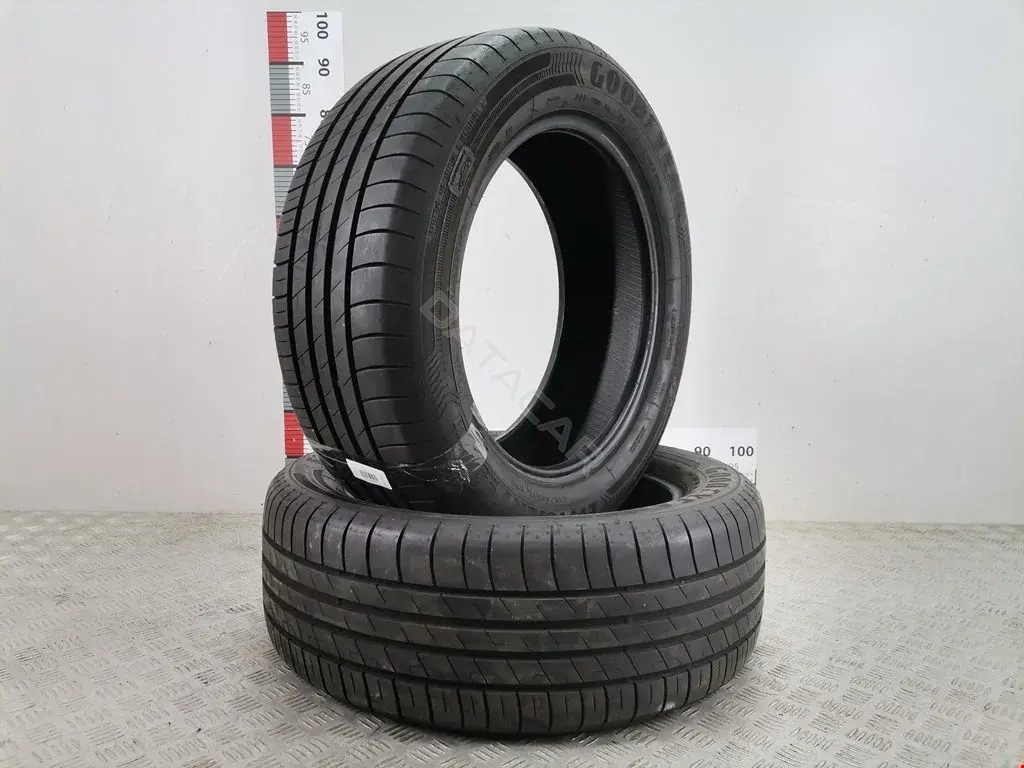 Шины 225, 55R17