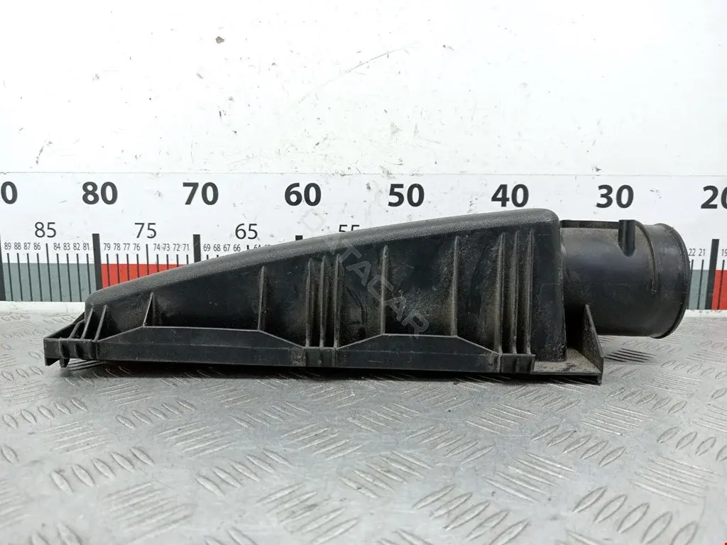 Корпус воздушного фильтра 1S719600BE, 1S719600DE