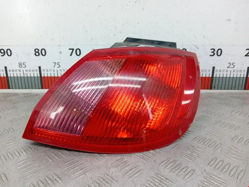 Задние фонари 3235922, 8331A036, MN186268