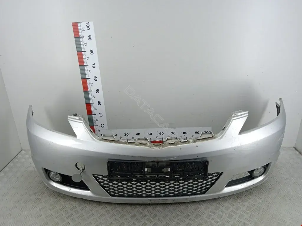 Передний бампер C2Y55003XBB