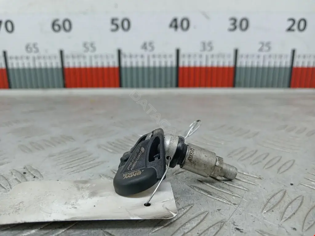 Датчик давления в шинах 36106877936, 6877936, LM05585