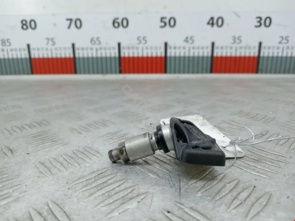 Датчик давления в шинах 36106877936, 6877936, LM05585