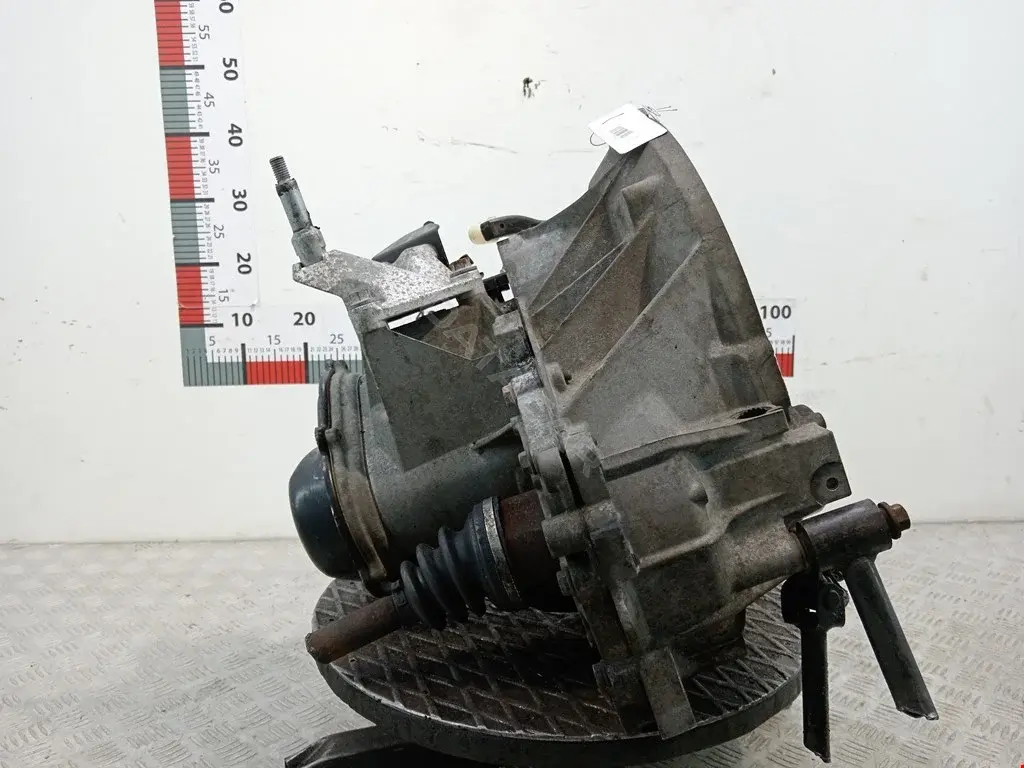 Механическая коробка передач (МКПП) 3U3R-7002-EA