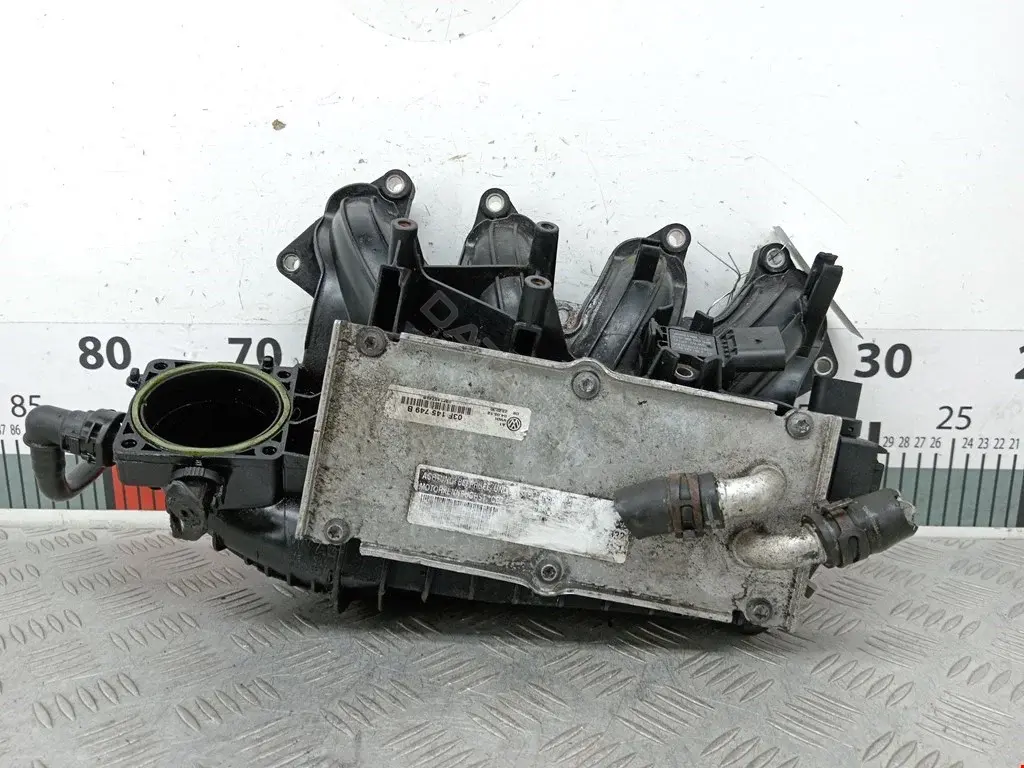 Коллектор впускной 03C145749B, 03C145749C, 03F145749B