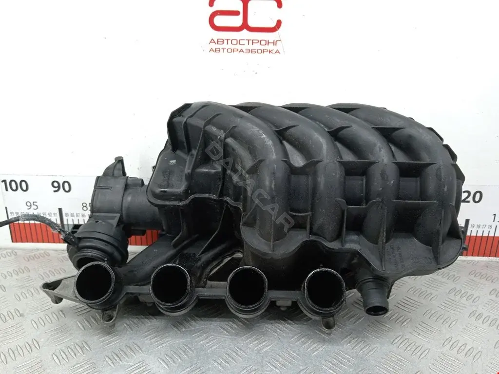 Коллектор впускной 06F133210D