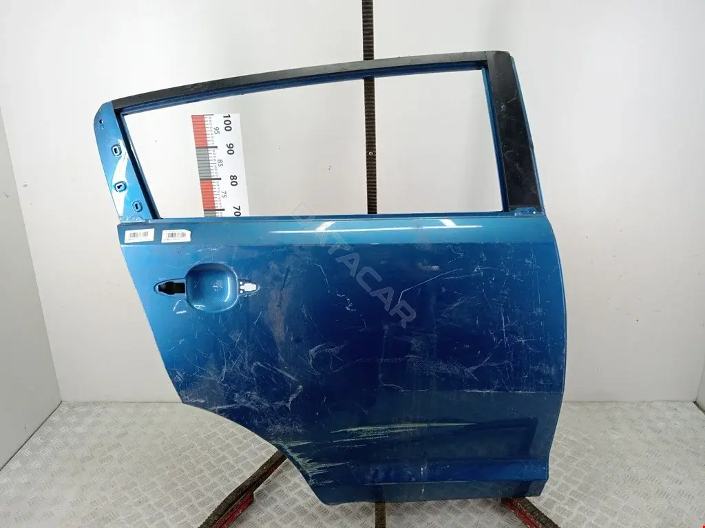 Дверь 1AKSP3040RR, 770043W000, 770043W000AV