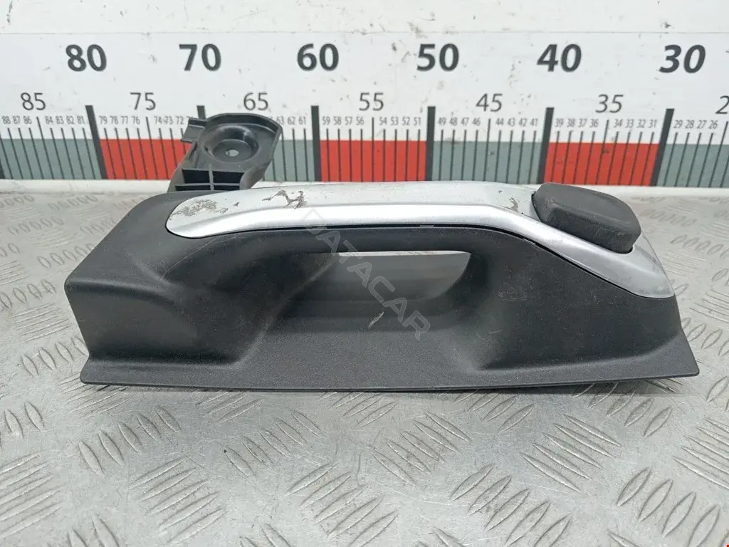 Ручка двери AM51U266A63AF
