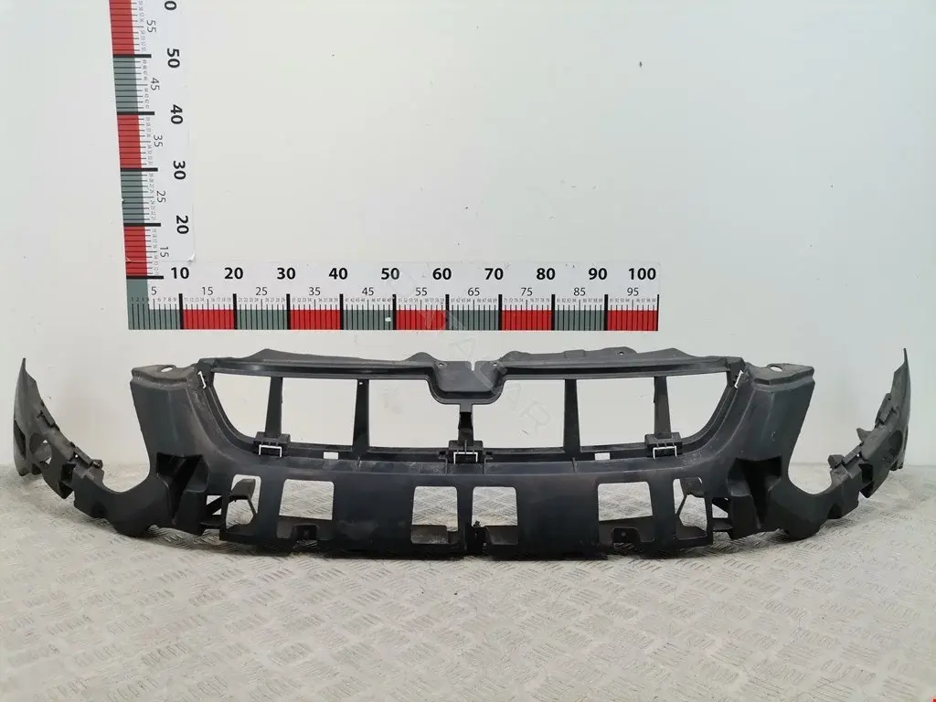 Усилитель бампера AM5117E778AF