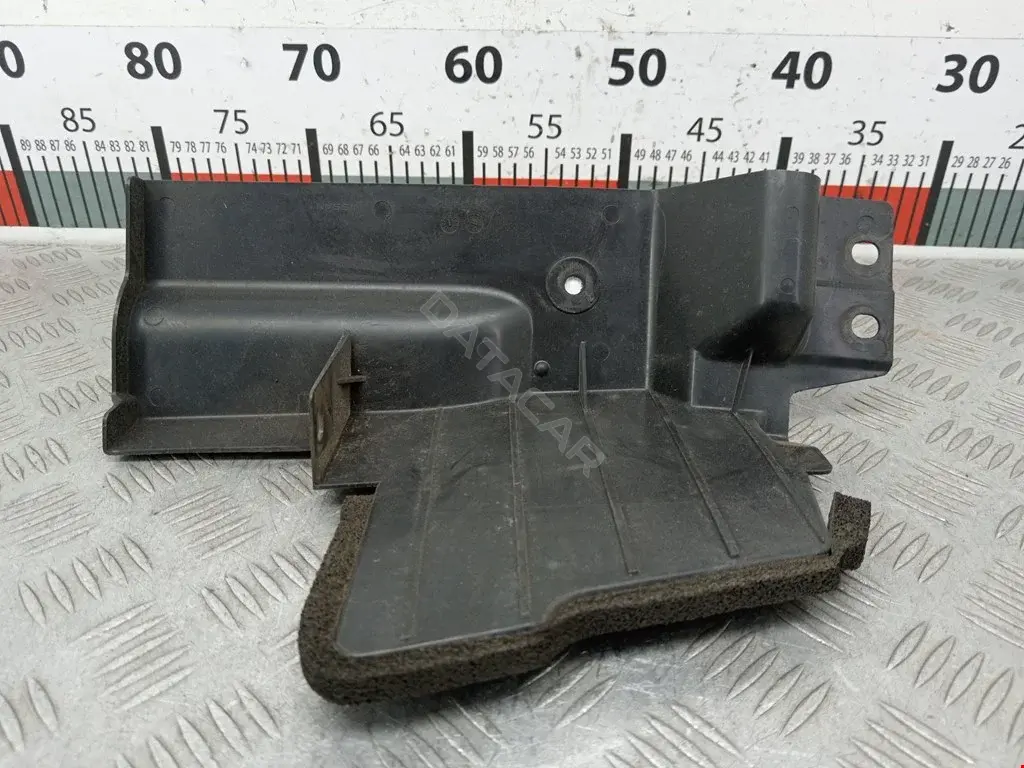 Воздуховод 62823BR30A